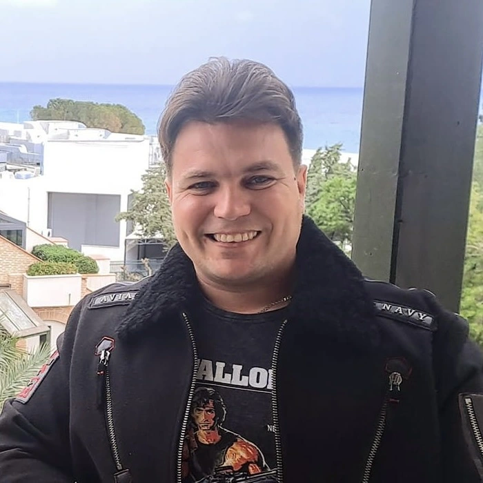 Bartłomiej Olszak-Mundzia