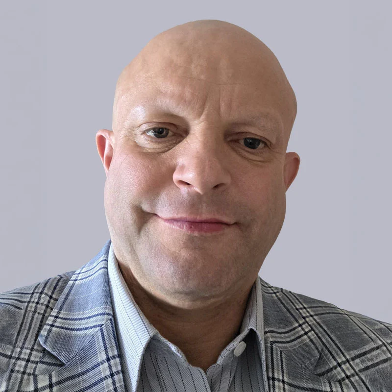 Dr Paweł Antoszak