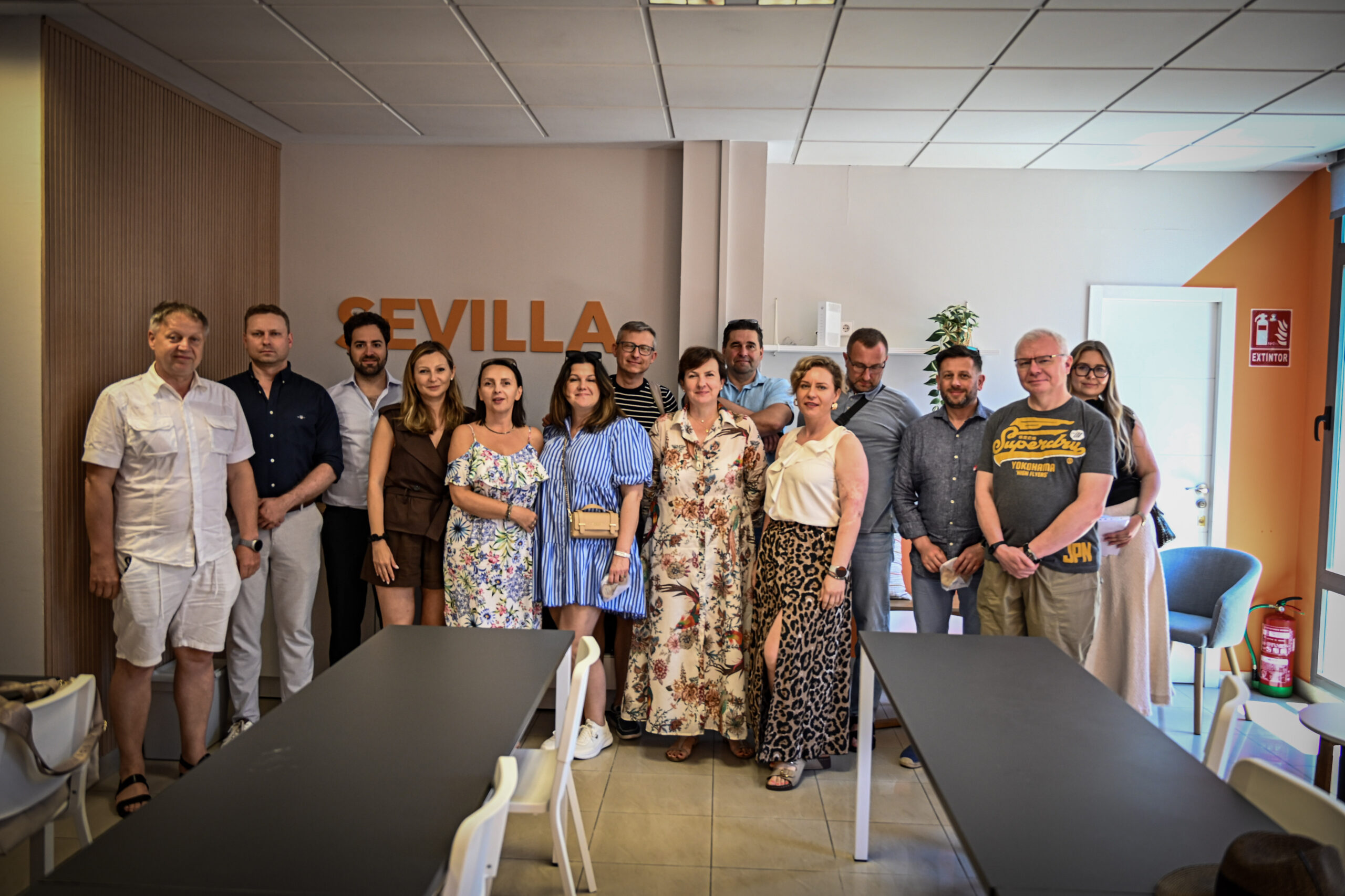 MBA w Andaluzji – biznes, globalne perspektywy i networking w sercu Sewilli